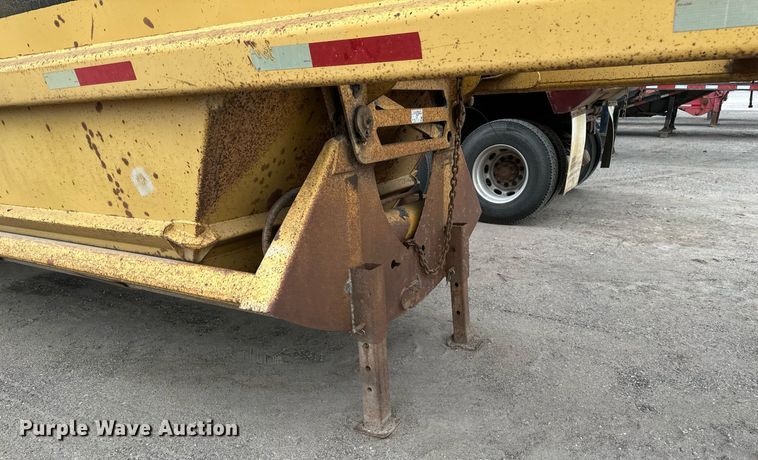 image for item EB2649 1993 Load King 2060-38-3 bottom dump trailer