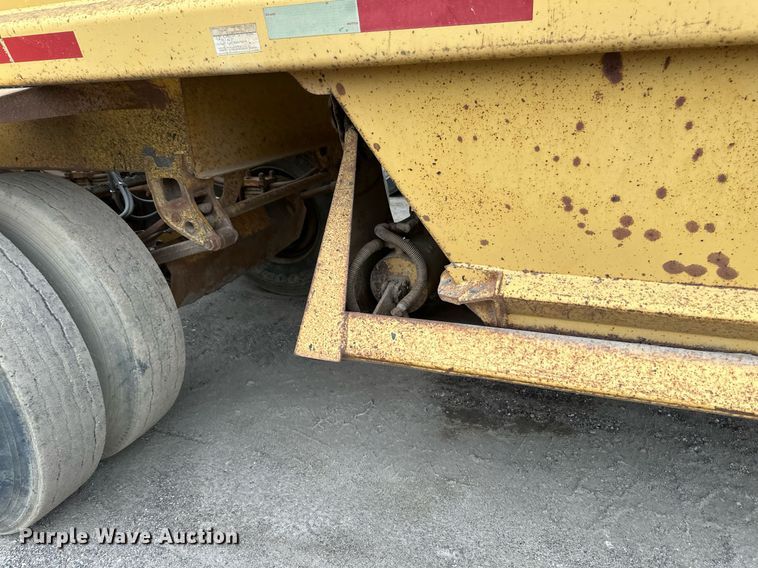 image for item EB2649 1993 Load King 2060-38-3 bottom dump trailer