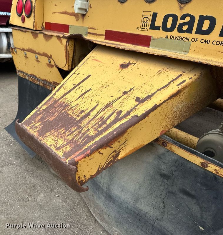 image for item EB2649 1993 Load King 2060-38-3 bottom dump trailer