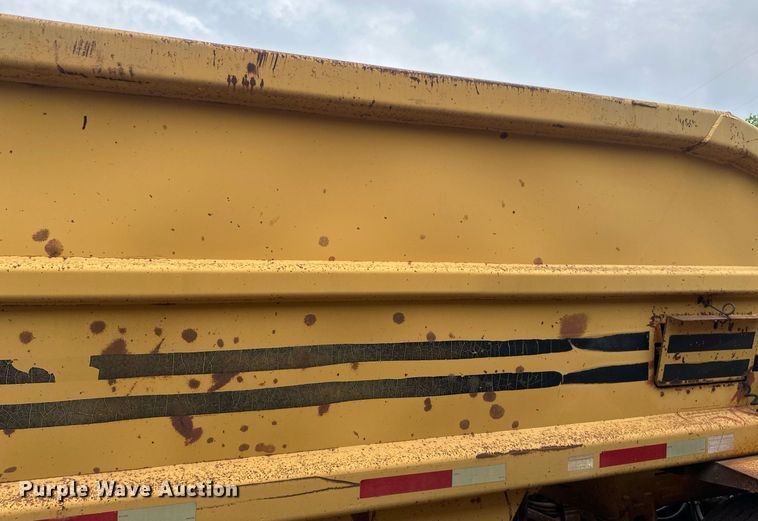 image for item EB2649 1993 Load King 2060-38-3 bottom dump trailer