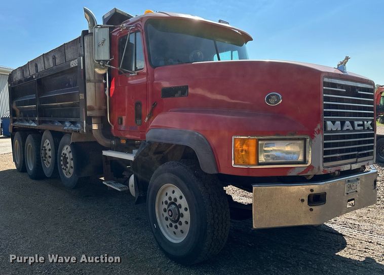 image for item EB2807 1997 Mack CL713 dump truck