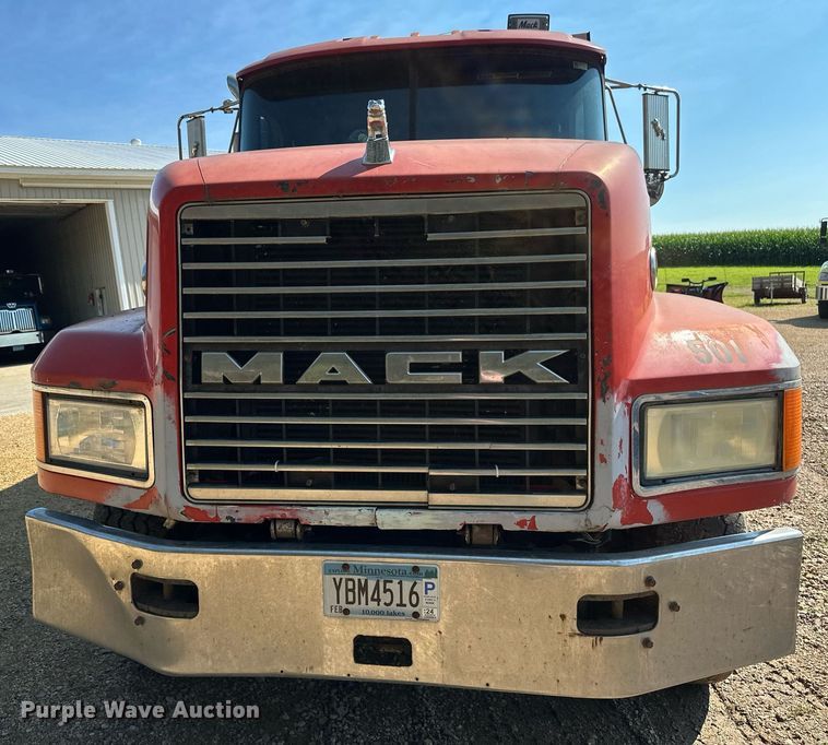 image for item EB2807 1997 Mack CL713 dump truck