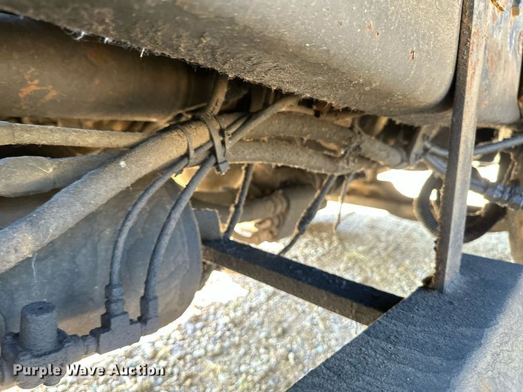 image for item EB2807 1997 Mack CL713 dump truck