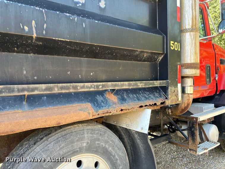 image for item EB2807 1997 Mack CL713 dump truck