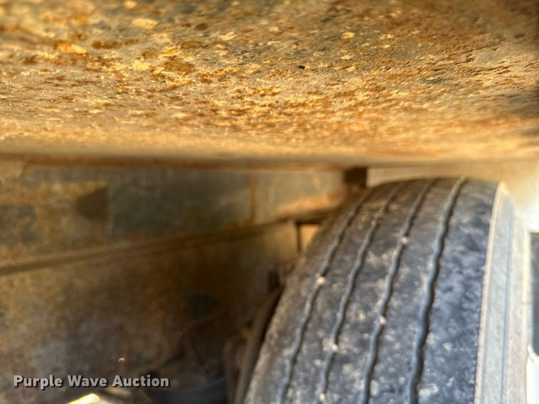 image for item EB2807 1997 Mack CL713 dump truck