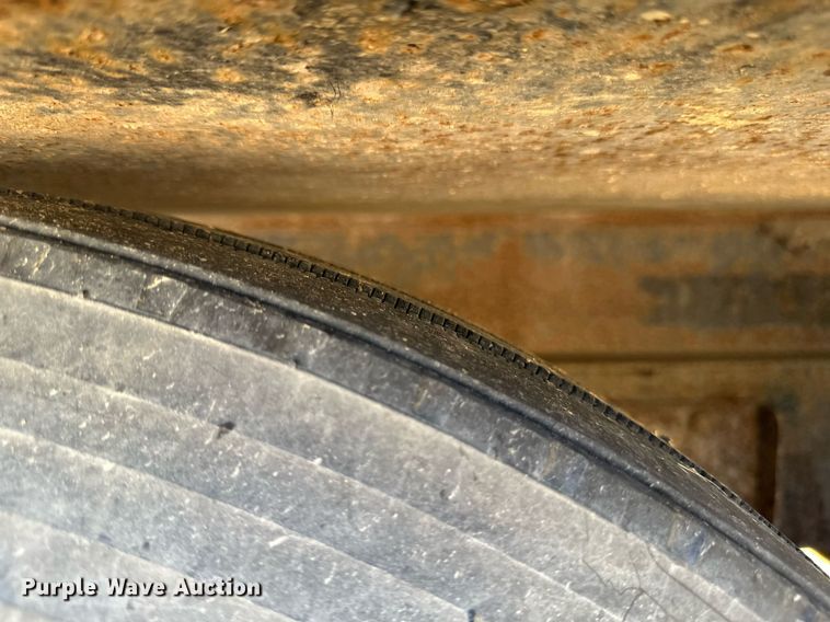 image for item EB2807 1997 Mack CL713 dump truck