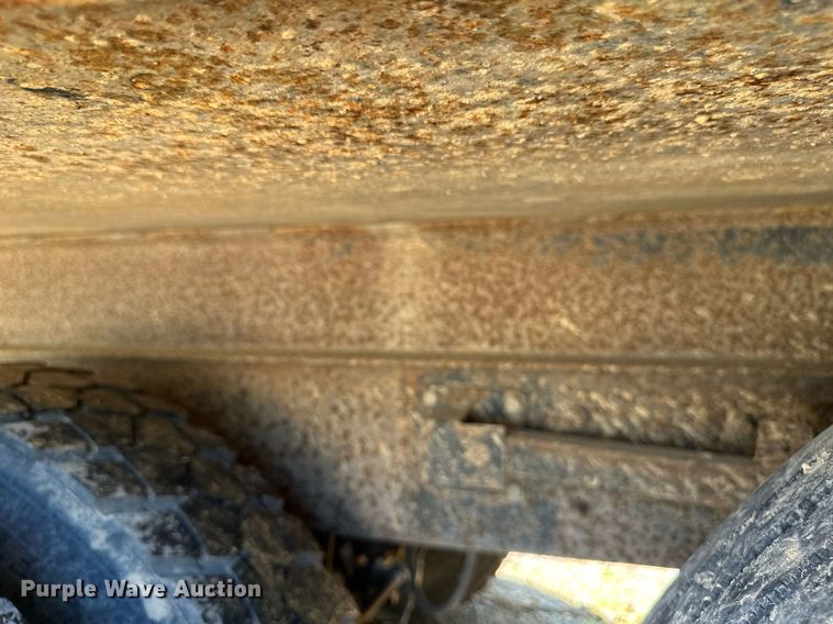 image for item EB2807 1997 Mack CL713 dump truck