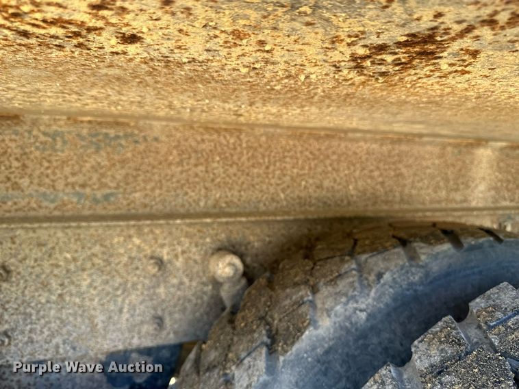 image for item EB2807 1997 Mack CL713 dump truck