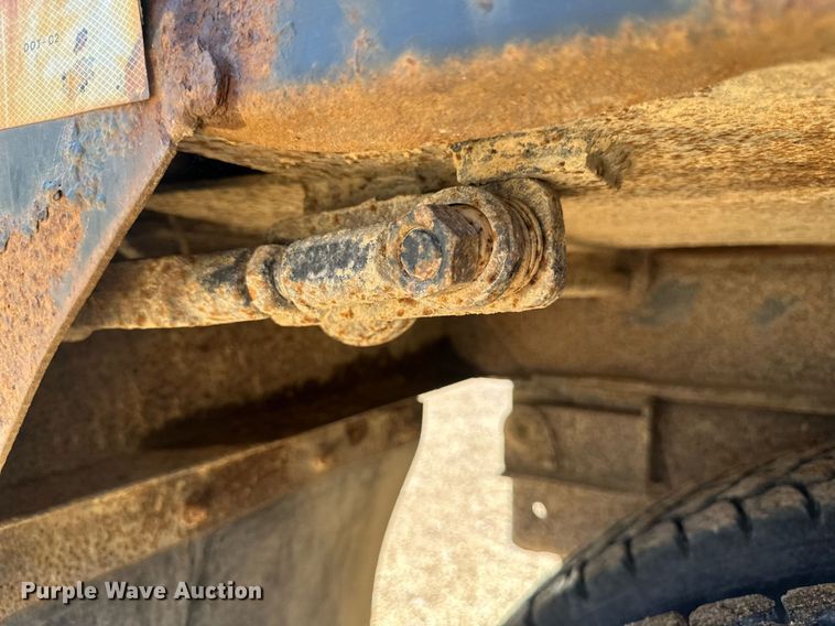 image for item EB2807 1997 Mack CL713 dump truck