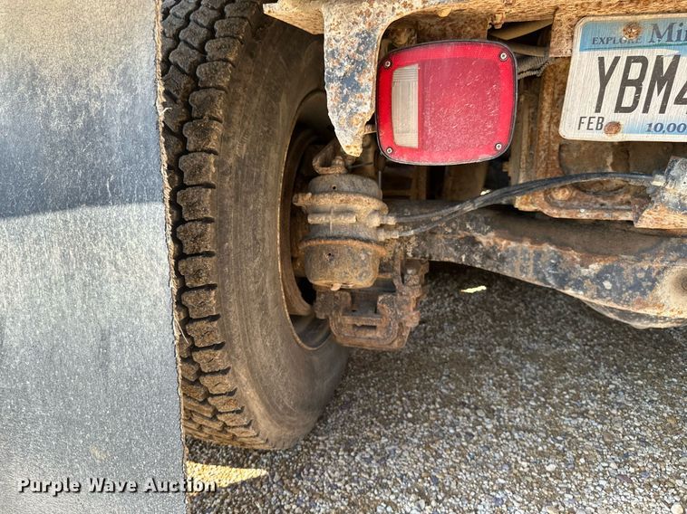 image for item EB2807 1997 Mack CL713 dump truck