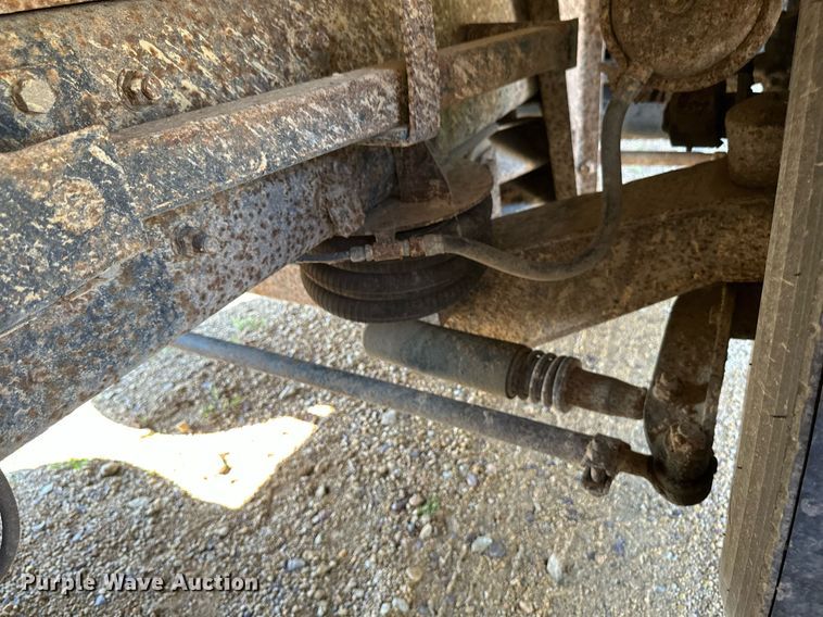 image for item EB2807 1997 Mack CL713 dump truck