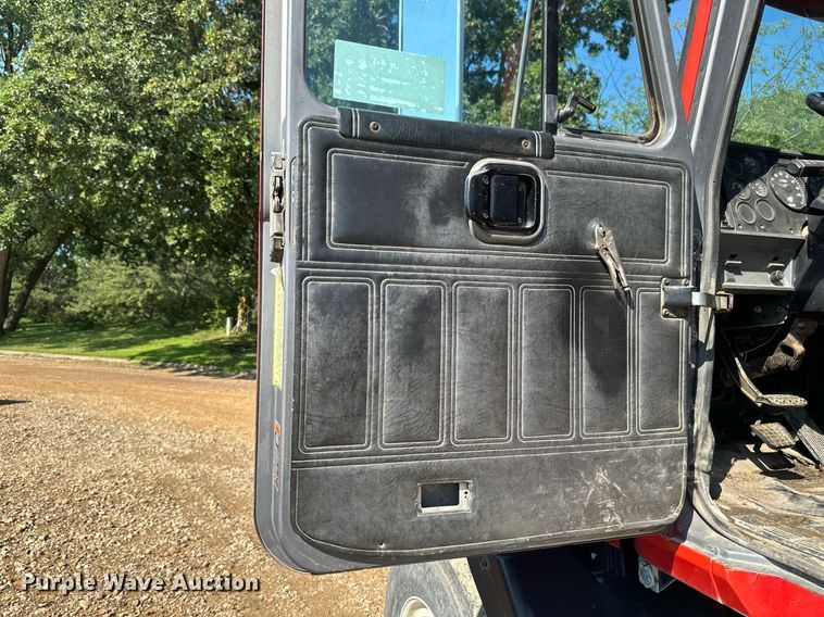 image for item EB2807 1997 Mack CL713 dump truck