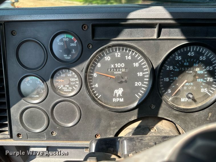 image for item EB2807 1997 Mack CL713 dump truck