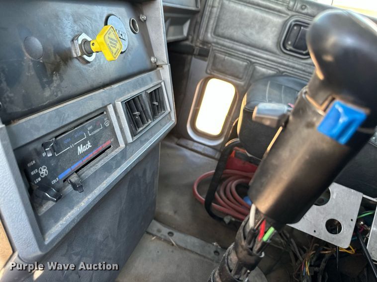 image for item EB2807 1997 Mack CL713 dump truck