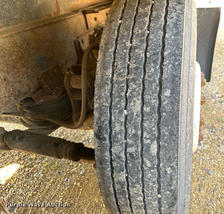 image for item EB2807 1997 Mack CL713 dump truck