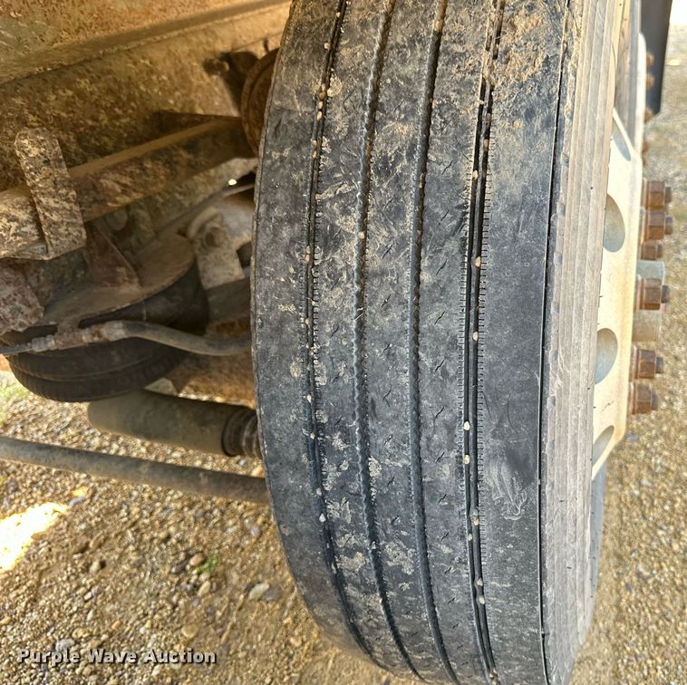 image for item EB2807 1997 Mack CL713 dump truck