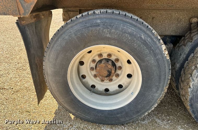 image for item EB2807 1997 Mack CL713 dump truck