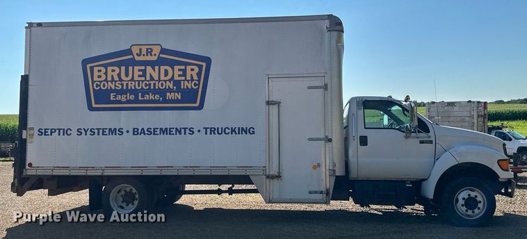 image for item EB2809 2000 Ford F650 box truck