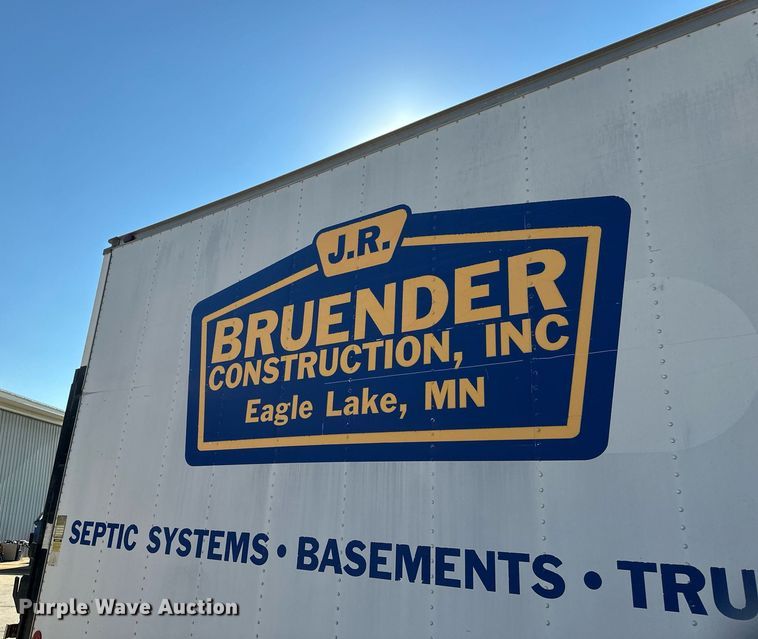 image for item EB2809 2000 Ford F650 box truck