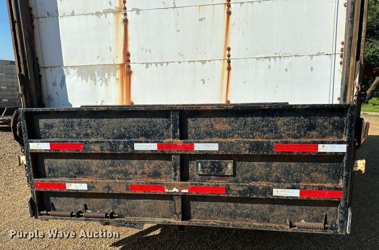 image for item EB2809 2000 Ford F650 box truck