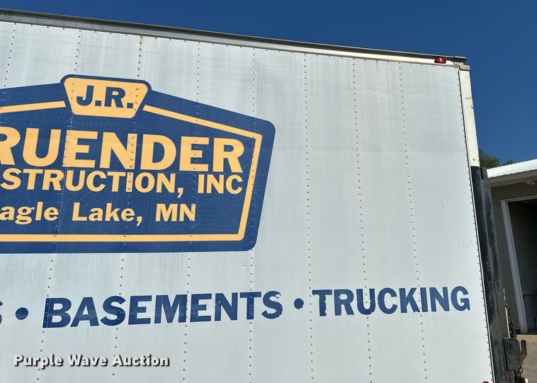 image for item EB2809 2000 Ford F650 box truck