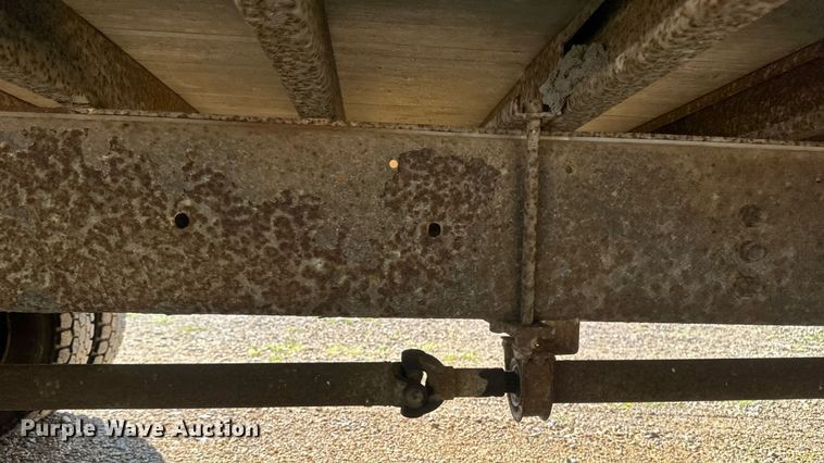 image for item EB2809 2000 Ford F650 box truck