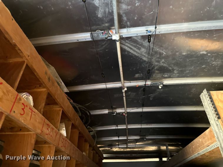 image for item EB2809 2000 Ford F650 box truck