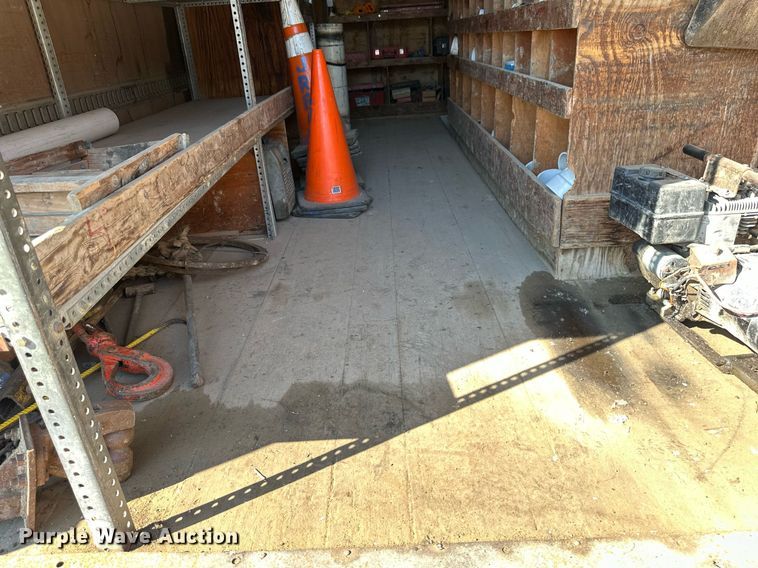 image for item EB2809 2000 Ford F650 box truck