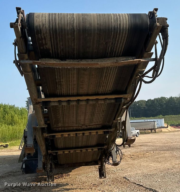 image for item EB2824 Metso Lokotrak LT1213S impact crushing plant