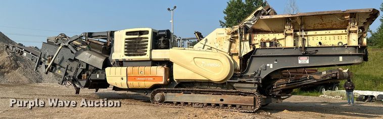 image for item EB2824 Metso Lokotrak LT1213S impact crushing plant