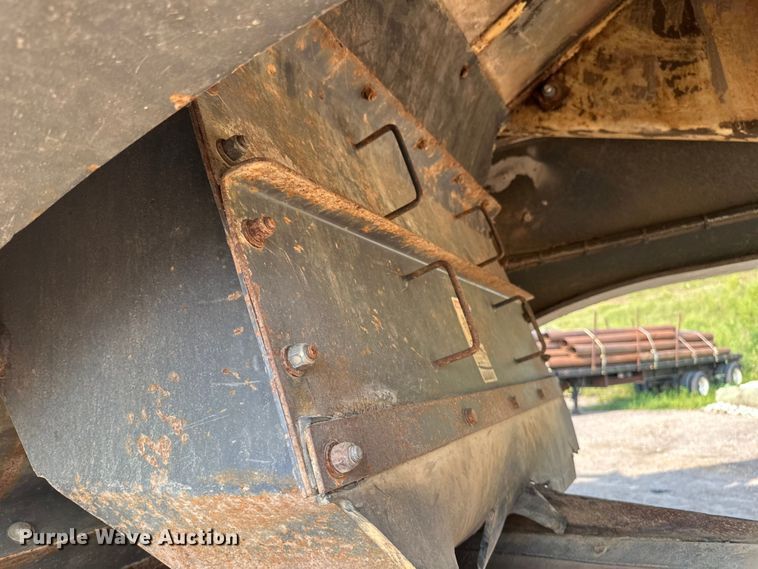 image for item EB2824 Metso Lokotrak LT1213S impact crushing plant