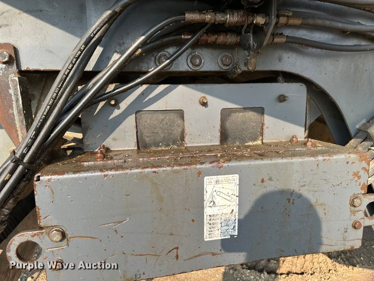 image for item EB2824 Metso Lokotrak LT1213S impact crushing plant