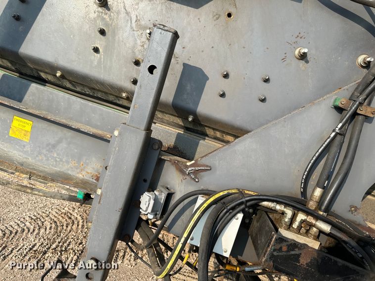 image for item EB2824 Metso Lokotrak LT1213S impact crushing plant