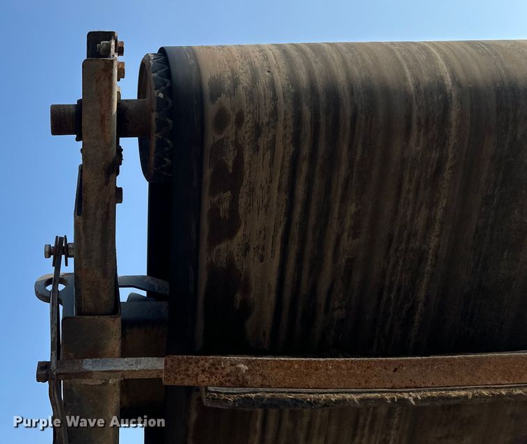 image for item EB2824 Metso Lokotrak LT1213S impact crushing plant