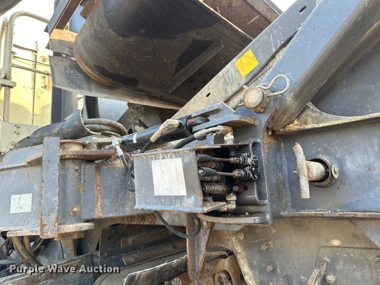 image for item EB2824 Metso Lokotrak LT1213S impact crushing plant