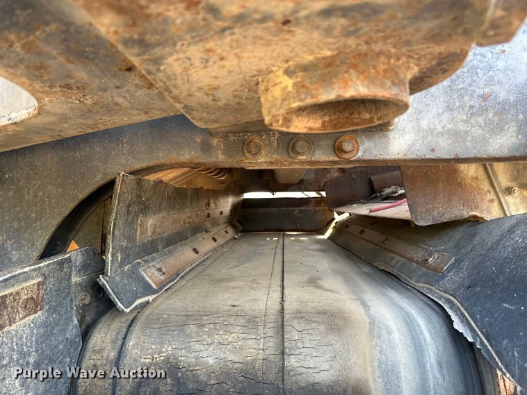 image for item EB2824 Metso Lokotrak LT1213S impact crushing plant