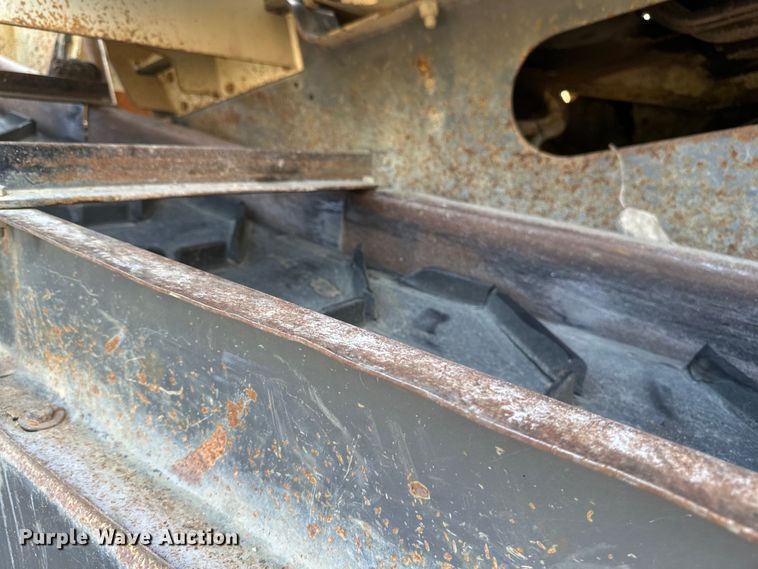 image for item EB2824 Metso Lokotrak LT1213S impact crushing plant