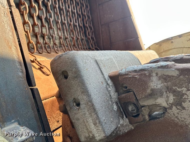 image for item EB2824 Metso Lokotrak LT1213S impact crushing plant