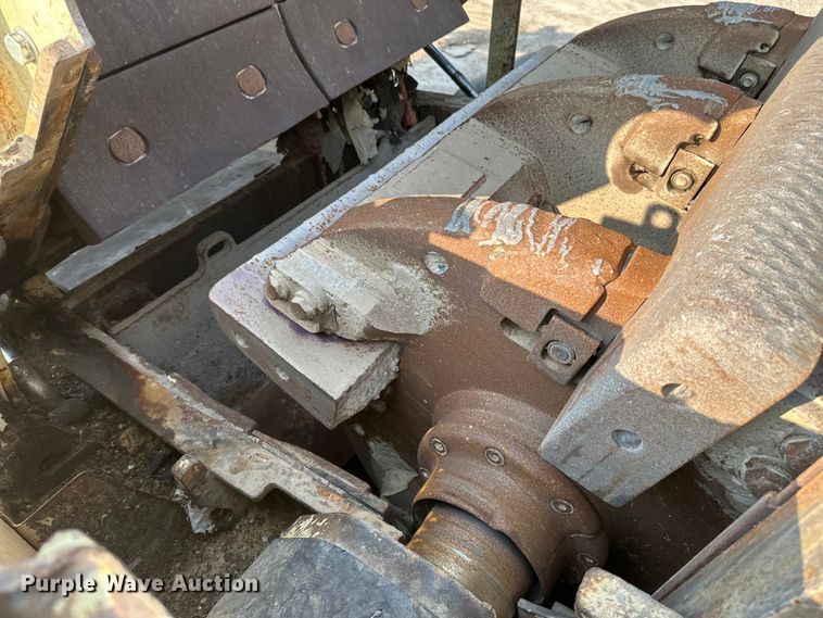 image for item EB2824 Metso Lokotrak LT1213S impact crushing plant