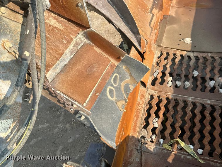 image for item EB2824 Metso Lokotrak LT1213S impact crushing plant