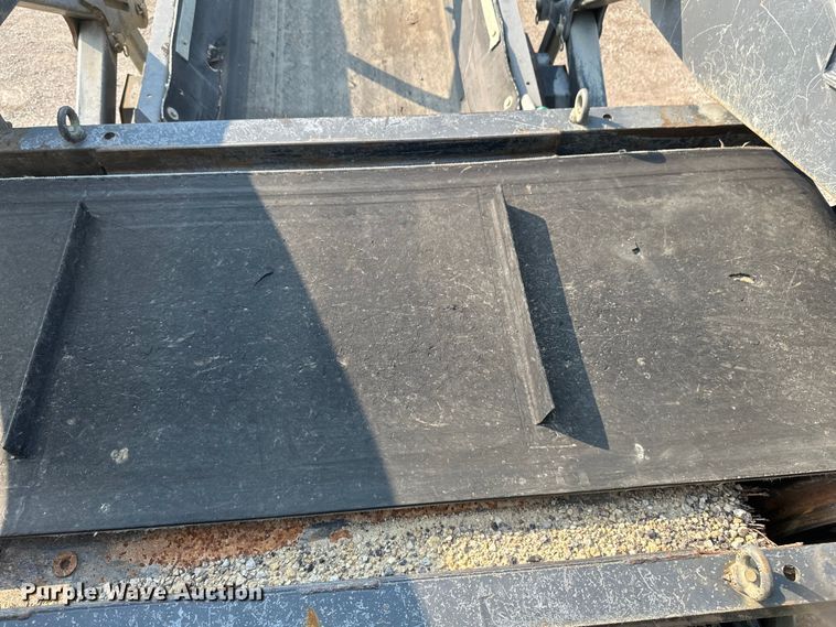 image for item EB2824 Metso Lokotrak LT1213S impact crushing plant