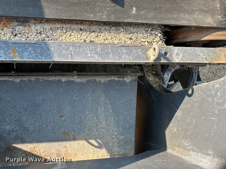 image for item EB2824 Metso Lokotrak LT1213S impact crushing plant