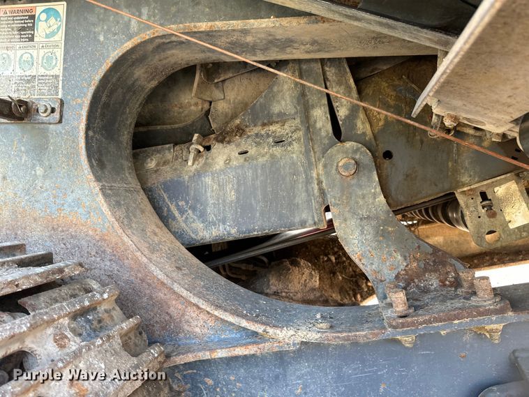 image for item EB2824 Metso Lokotrak LT1213S impact crushing plant