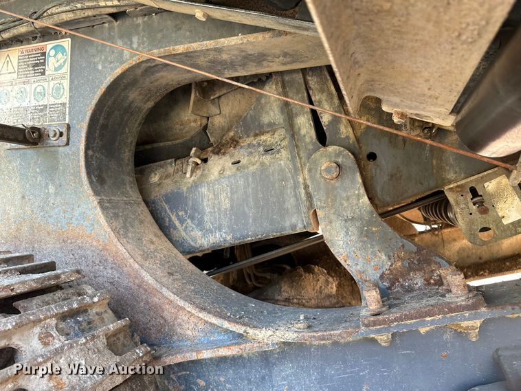 image for item EB2824 Metso Lokotrak LT1213S impact crushing plant