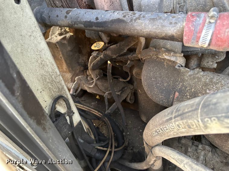 image for item EB2824 Metso Lokotrak LT1213S impact crushing plant