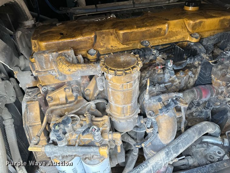 image for item EB2824 Metso Lokotrak LT1213S impact crushing plant