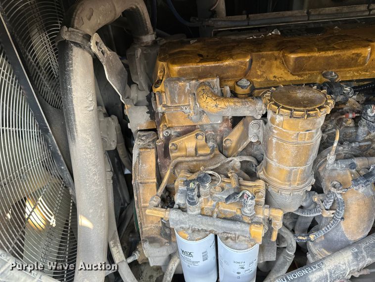 image for item EB2824 Metso Lokotrak LT1213S impact crushing plant