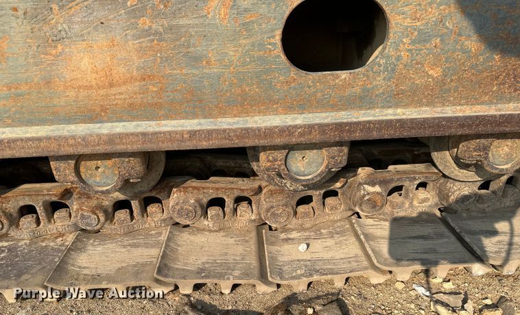 image for item EB2824 Metso Lokotrak LT1213S impact crushing plant