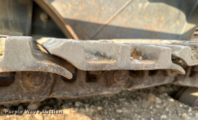 image for item EB2824 Metso Lokotrak LT1213S impact crushing plant