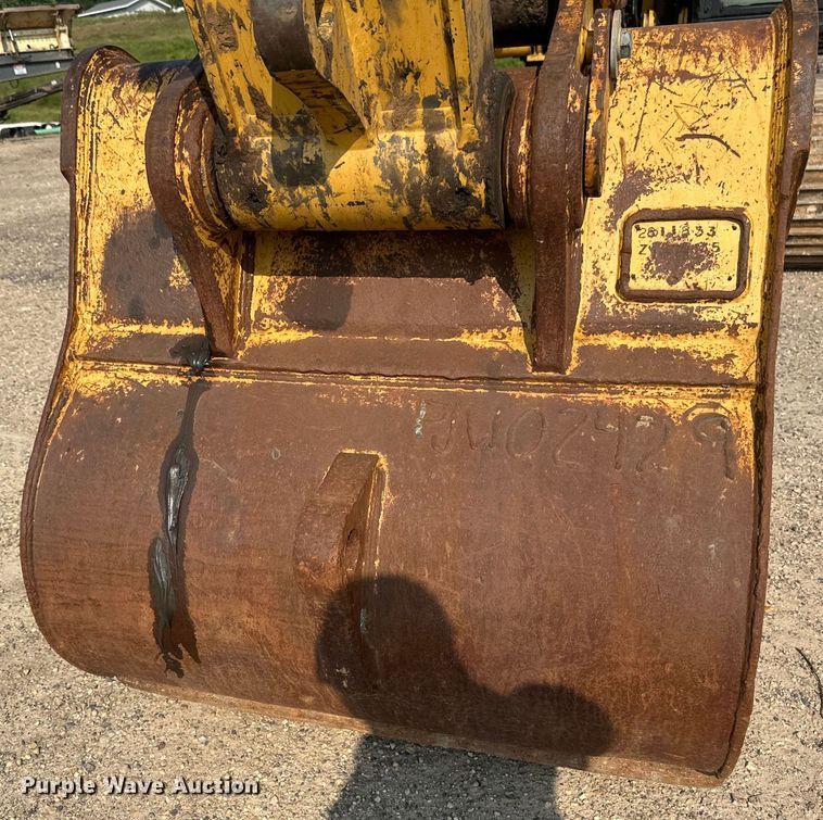 image for item EB2825 2019 Caterpillar 349FL excavator